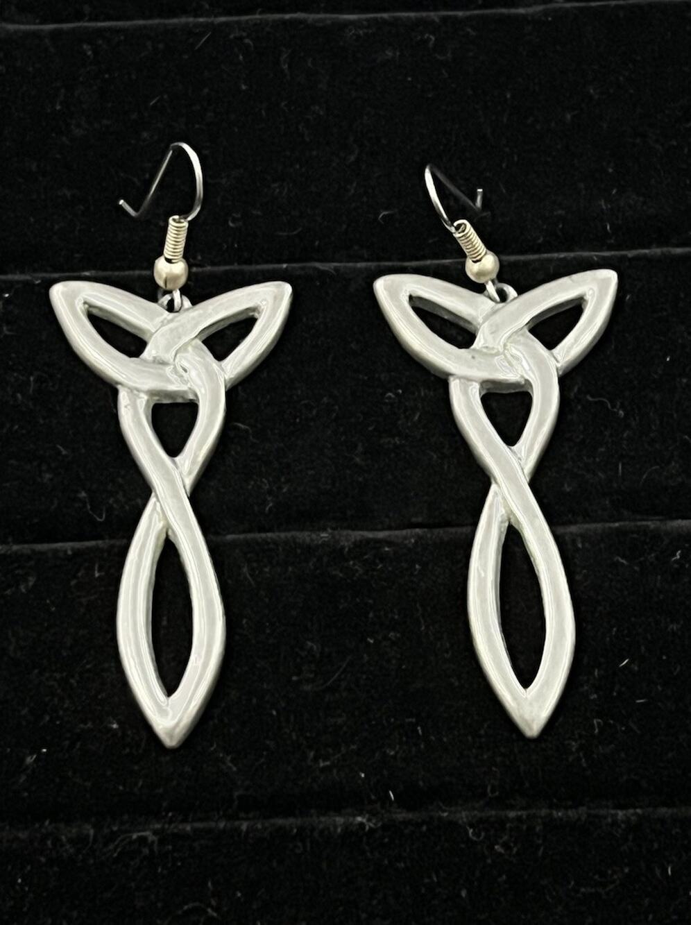 Vintage SJC Pewter Celtic Triquetra Knot Dangle Earrings